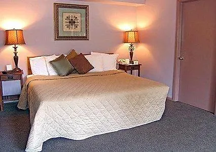 Uptown Inn 2*